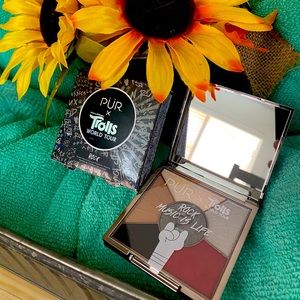 PUR DreamsWorks Trolls World Tour Pigment Palette